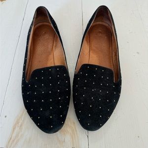 Madewell Black suede flats with gold dots